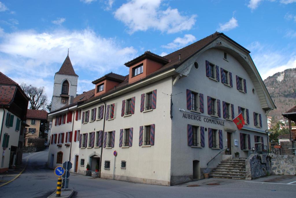 Auberge Communale De St-Legier Vevey Exteriör bild